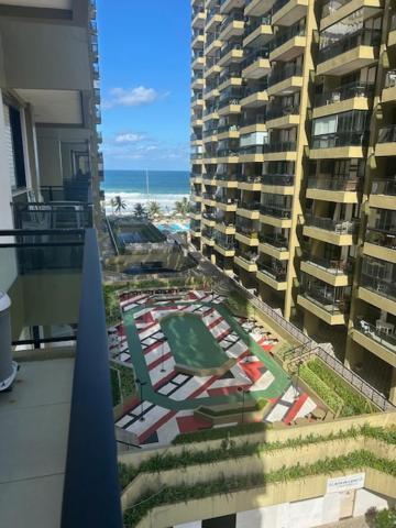 Lindo Apto No Barrabela, Todo Equipado, Com Arcondicionados Split Novos No Quarto E Na Sala, Limpissimo, Cheiroso, Novinho, Condominio Em Frente A Praia, Com Piscina Aquecida, Sauna, Quadra, Academia, Lavanderia, Salao De Beleza, Restaurantes, Mercad Rio de Janeiro Dış mekan fotoğraf